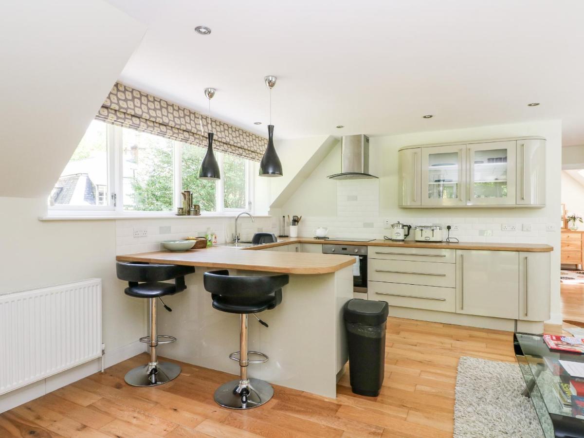Waterfall Apartment Inverness Extérieur photo